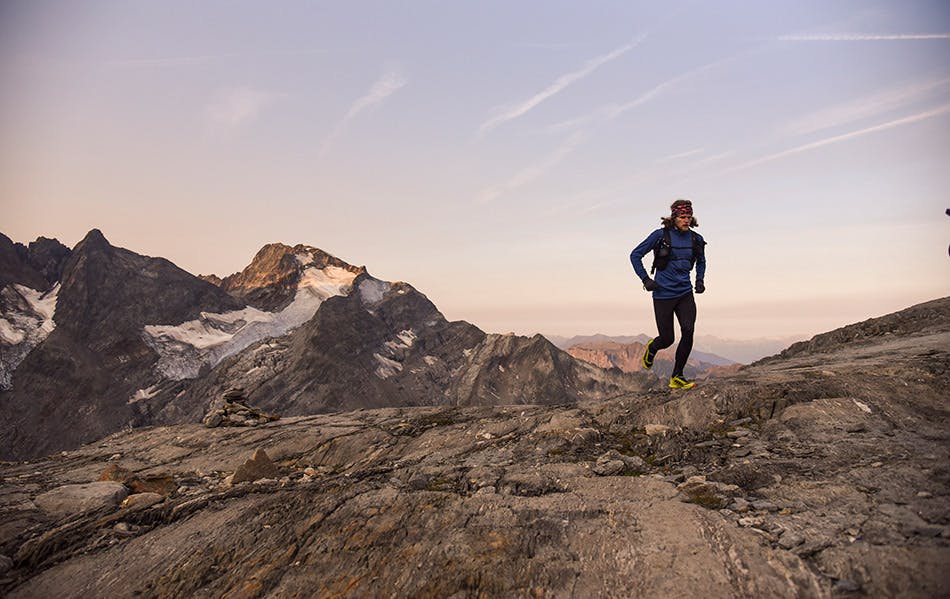 2017: THE HONNSOLO 11 FREE SOLOING AIRBAG PACK