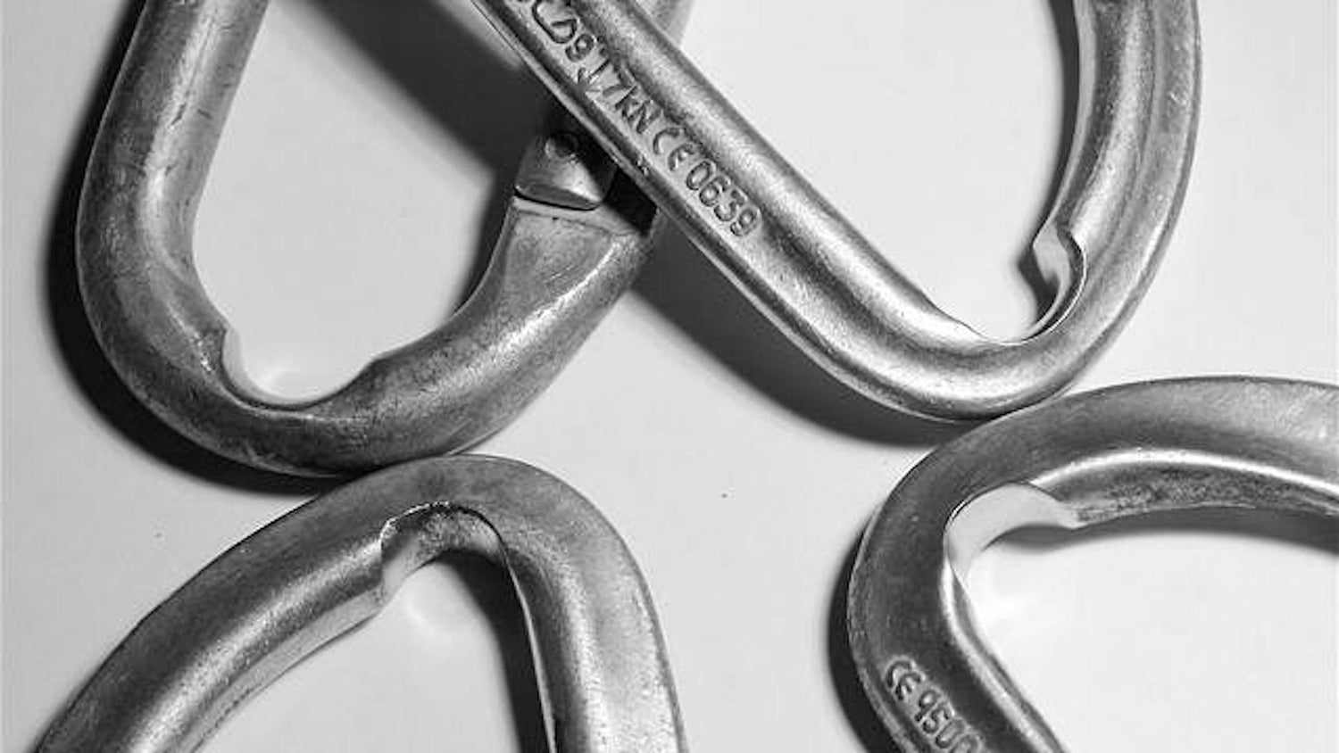 QC LAB: DANGERS OF ROPE WORN CARABINERS
