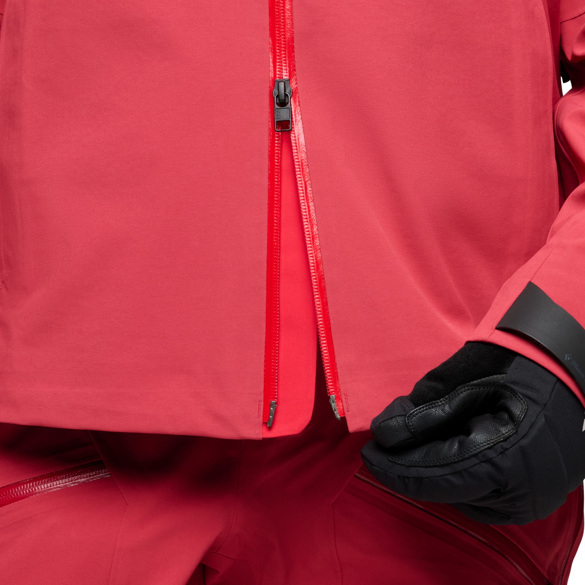 Coral Red-Mineral Red