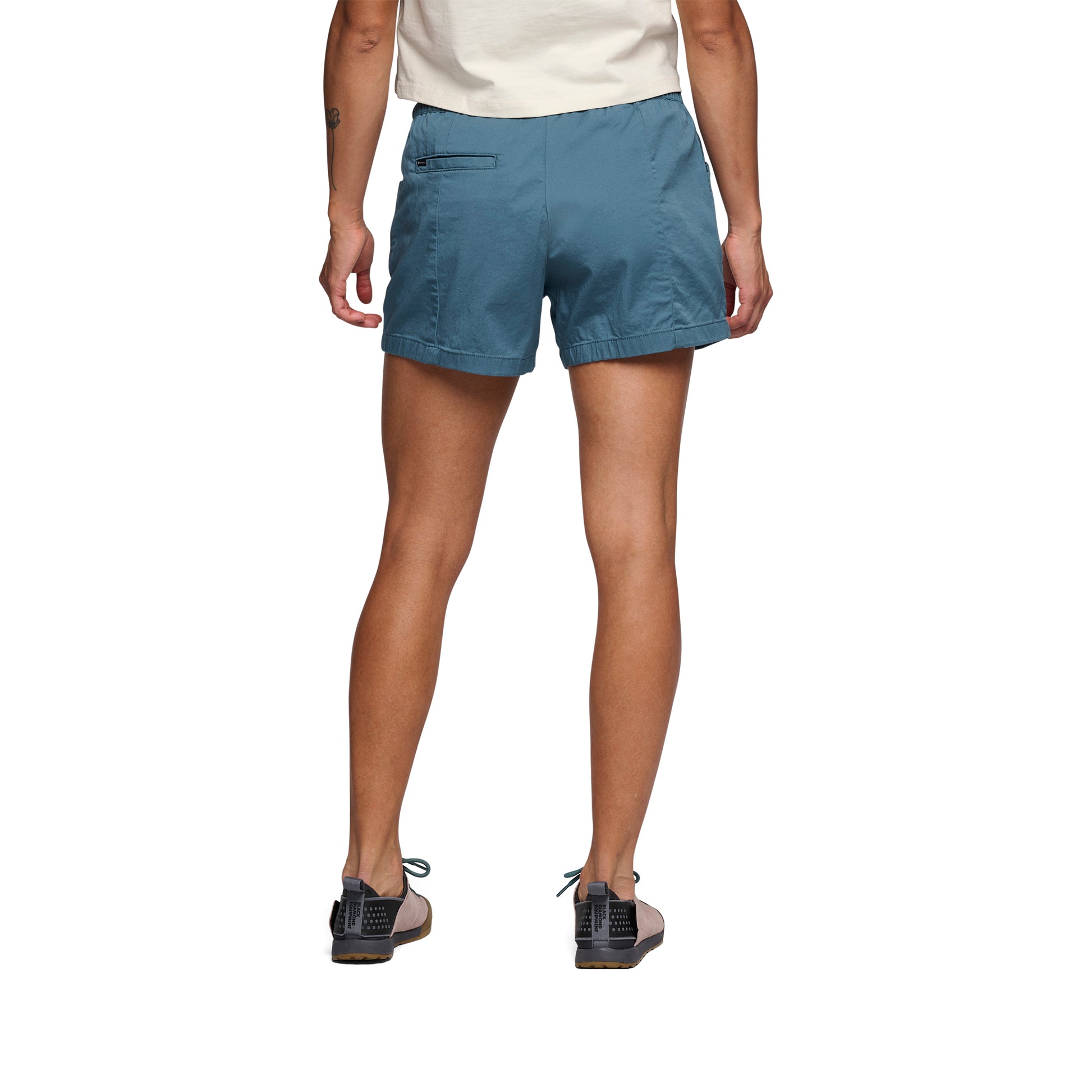 Creek Blue ~ Model is 168 cm | Waist 71 cm | Size Small/6 