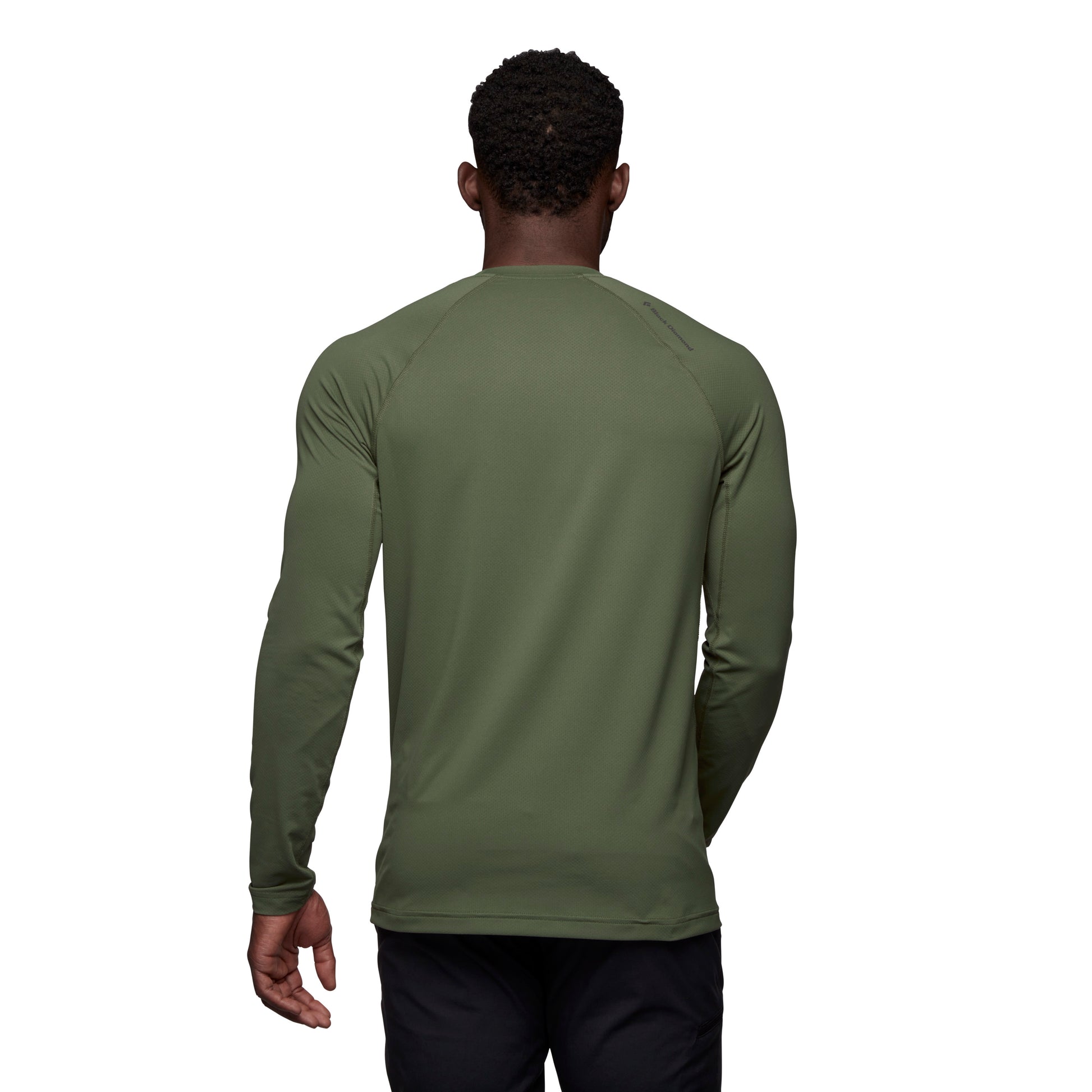 Tundra ~ Model is 183 cm | Chest 102 cm | Waist 81 cm | Size Medium 