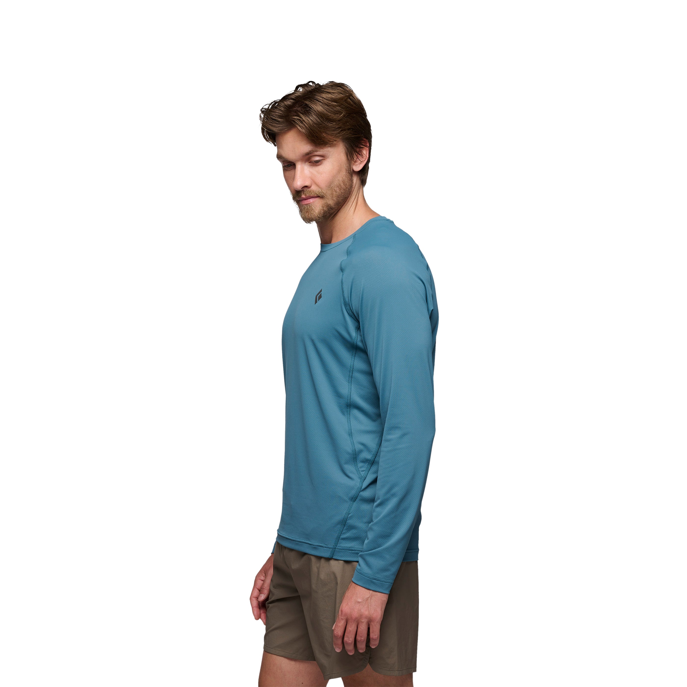 Creek Blue ~ Model is 185 cm | Chest 102 cm | Waist 79 cm | Size Medium/32 