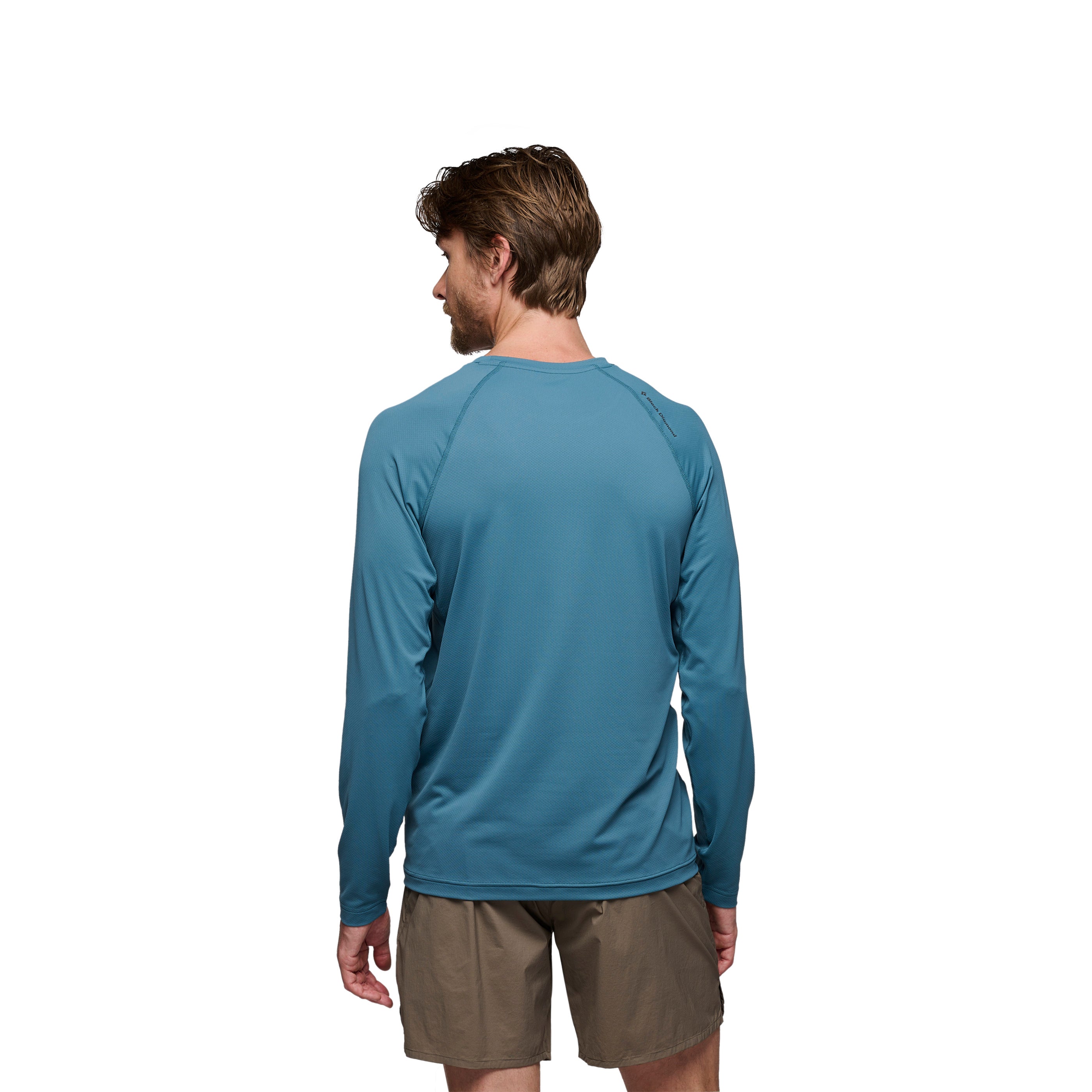 Creek Blue ~ Model is 185 cm | Chest 102 cm | Waist 79 cm | Size Medium/32 