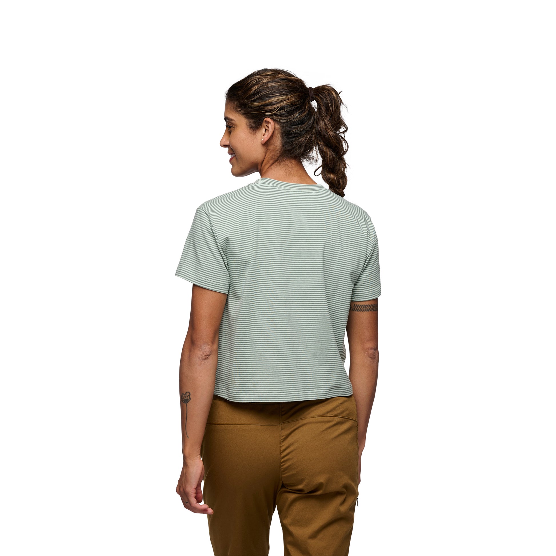 Foam Green-Laurel Green ~ Model is 168 cm | Chest 86 cm | Waist 71 cm | Size Small/6 