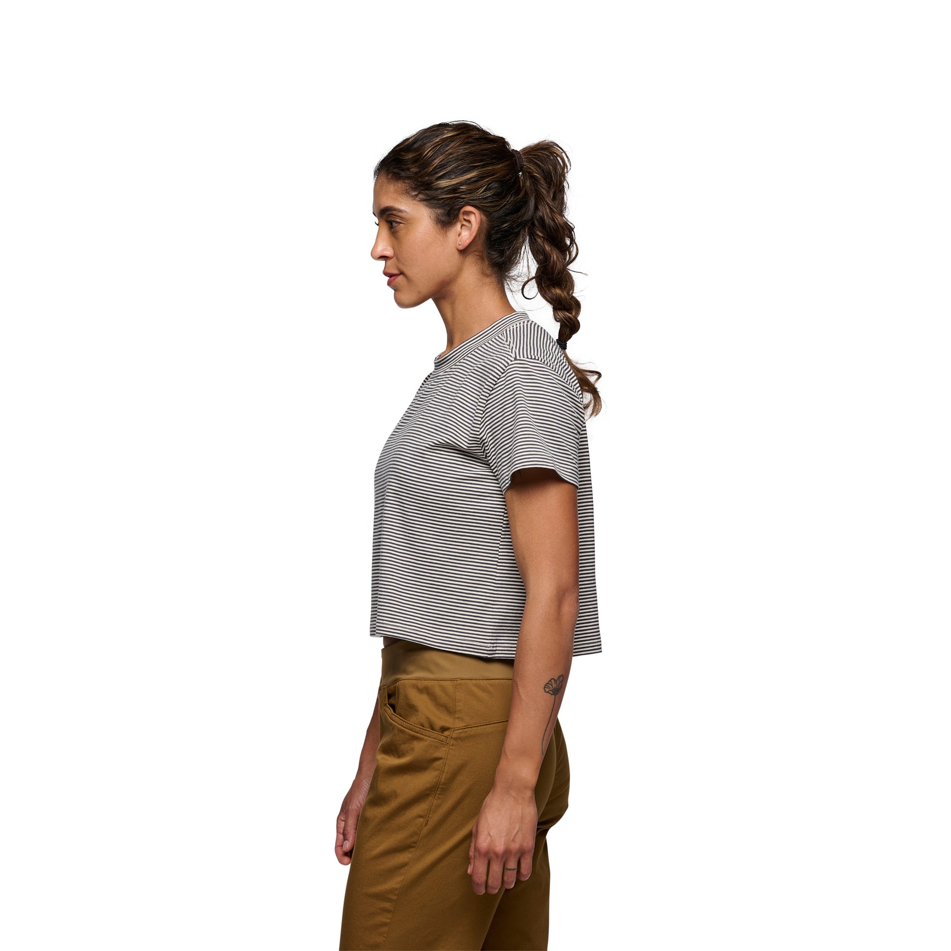 Charcoal-Off White ~ Model is 5' 6" | Chest 34" | Waist 28" | Size Small/6