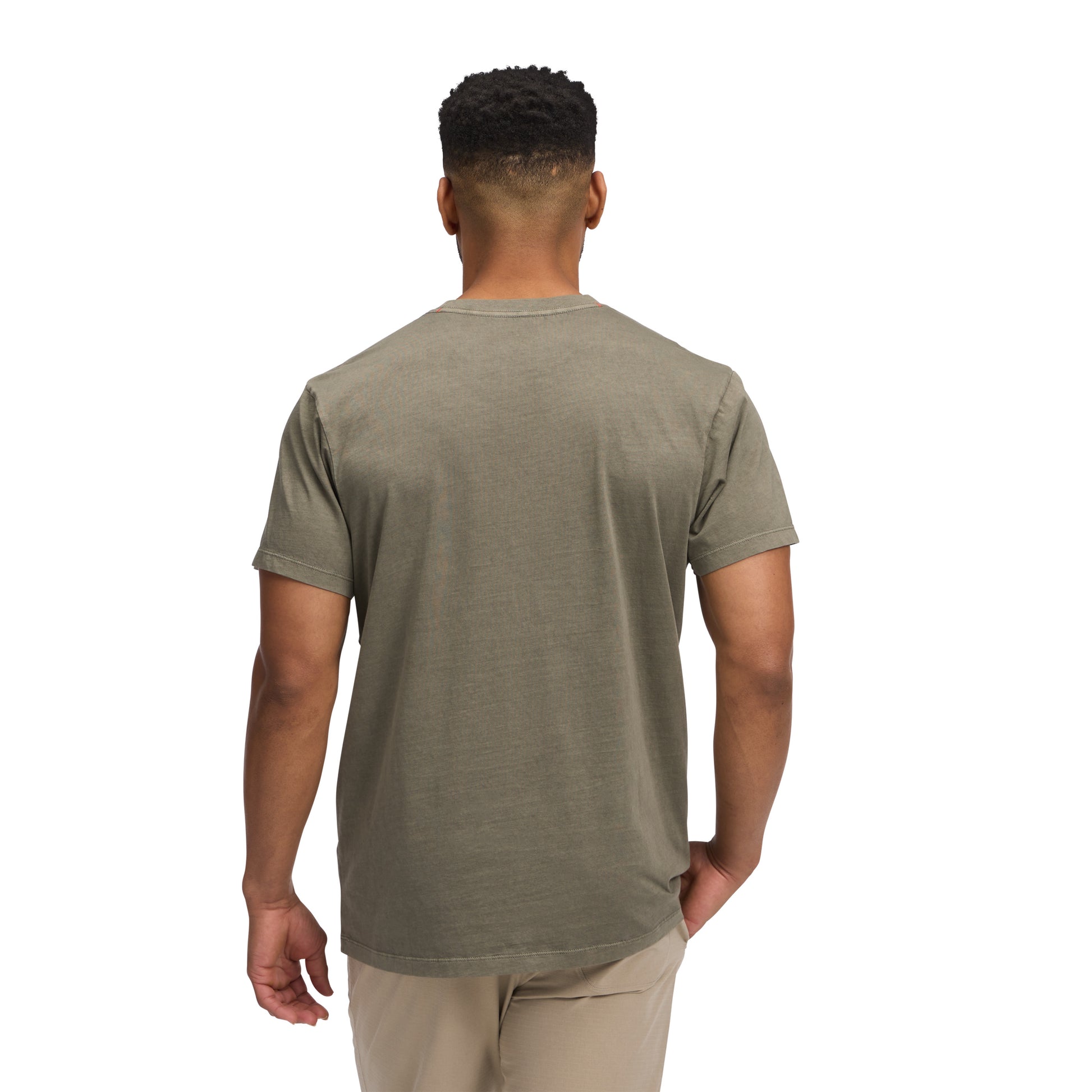 Walnut ~ Model is 5' 11" | Chest 40" | Waist 33" | Size Medium/32