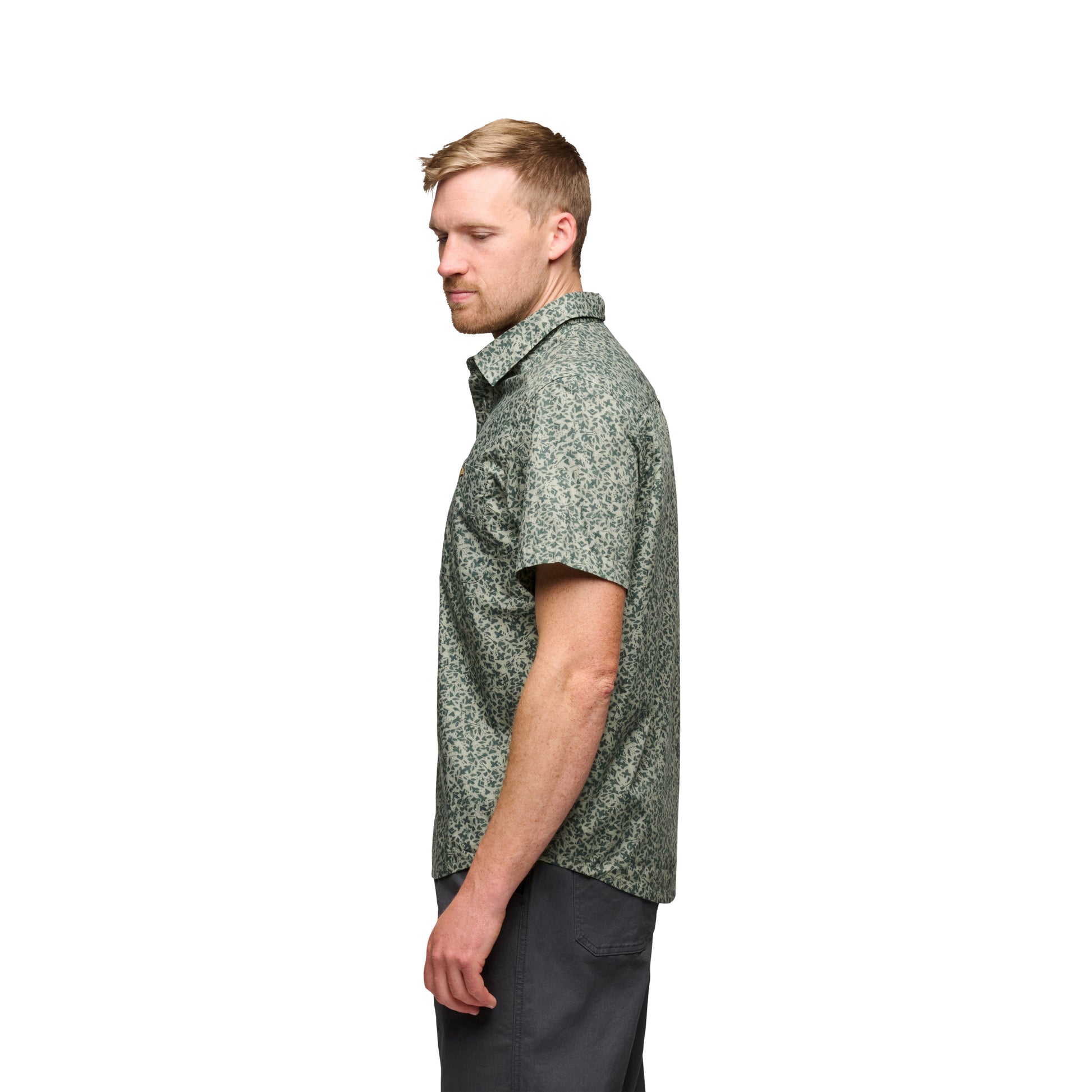 Pine Smoke BD Glyphs ~ Model Height 6' 0" | Chest 40" | Waist 32" | Size Medium/32