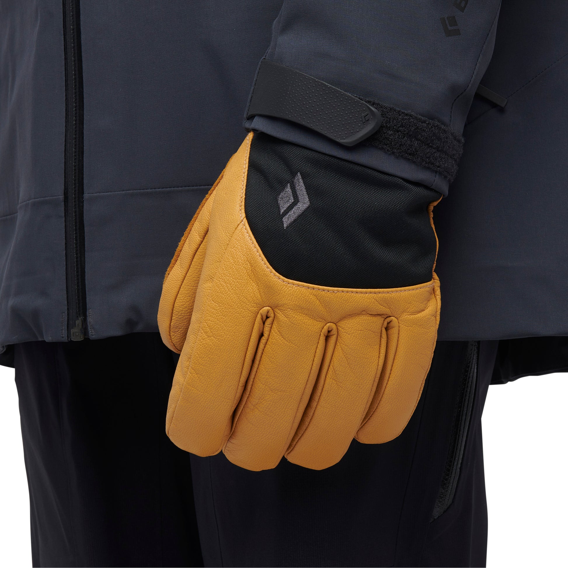 Beeswax-Black