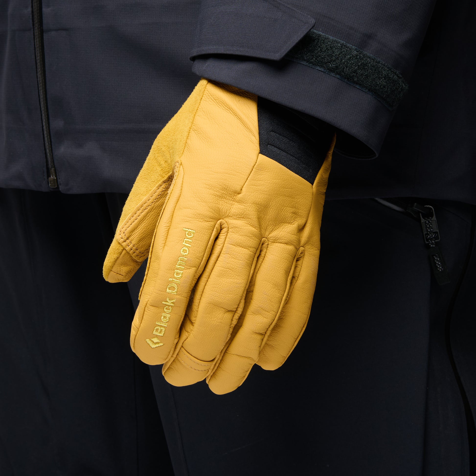 Tour LT Gloves – Black Diamond Europe